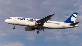 مراقب جوي نائم وطائرة فرنسية تدور في السماء.. ما القصة؟