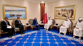 محادثات ثنائية لعطاف مع رئيس الوزراء القطري ووزير خارجية العراق