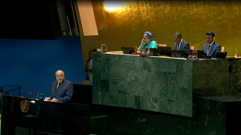 عطاف يرد بقوة على انقلابيي مالي  