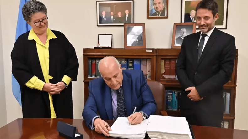 عطاف يوقع بنيويورك على الاتفاق المتعلق باتفاقية الأمم المتحدة لقانون البحار