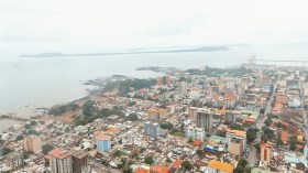 الصحافة الغينية متفائلة بقدرة منتخب بلادها الإطاحة بـ “الخضر”