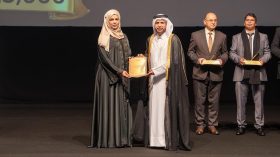 “الكتابة ليست مهنة.. بل قدر من الضوء نلاحقه لنقول ما يعجز الواقع عن قوله”