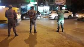 بالفيديو.. حاجز أمني ليلي يُفشل عملية تهريب كبرى للمخدرات بسطيف