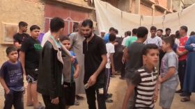 “القلب يتألم و العيون تدمع على فراقه”…. قناة الشروق في بيت عزاء الطفل طويلي عبد الرحمان بالشلف