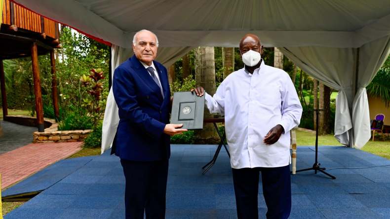 رسالة خطيّة من الرئيس تبون إلى نظيره الأوغندي