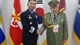 الفريق أول شنقريحة يشارك في الافتتاح الرسمي لمعرض “سيول” الدولي للطيران والفضاء “ADEX-2025”