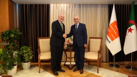 شيفرون الأمريكية تؤكد التزامها بتوسيع الشراكة مع سوناطراك