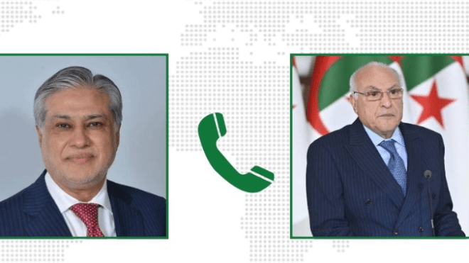 عطاف يتحادث هاتفيا مع نظيره الباكستاني