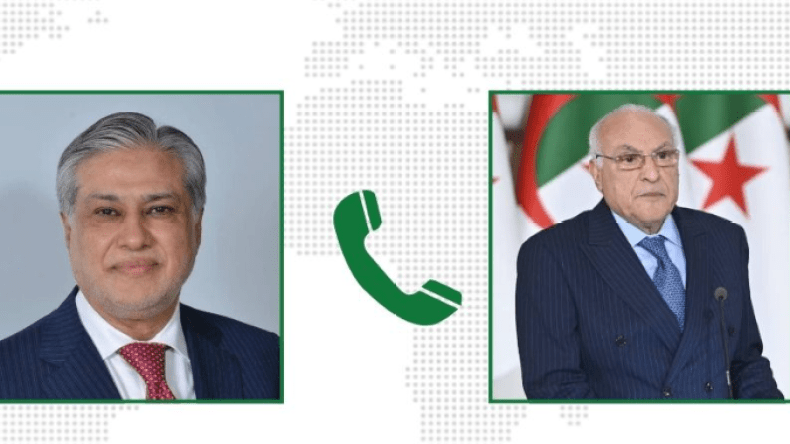 عطاف يتحادث هاتفيا مع نظيره الباكستاني