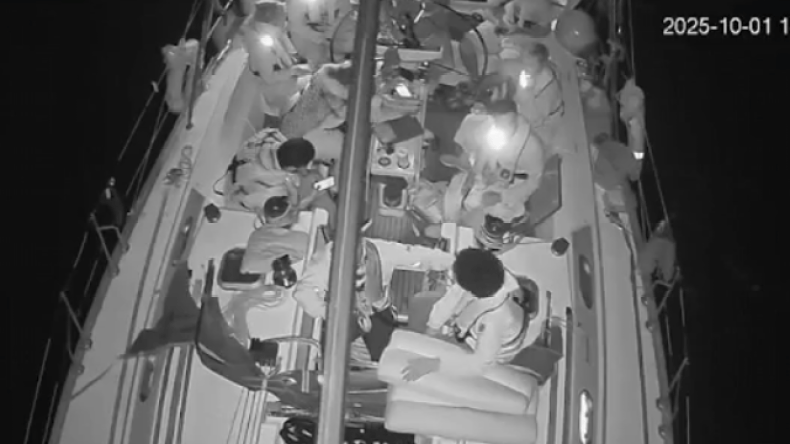 أسطول الصمود العالمي يتقدّم نحو شواطئ غزة