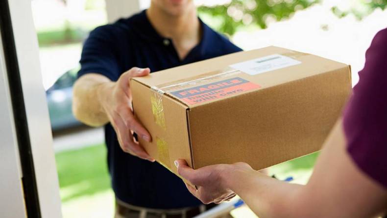 شروط جديدة لممارسة نشاط البريد السريع في الجزائر