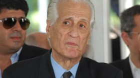 أحمد طالب الإبراهيمي.. مثقفٌ في قلب الثورة ودواليب الدولة