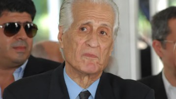 أحمد طالب الإبراهيمي.. مثقفٌ في قلب الثورة ودواليب الدولة