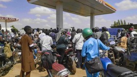 أزمة الوقود تشلّ قطاع التعليم في مالي.. ما القصة؟