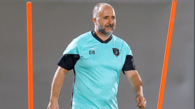 الدوري القطري.. بلماضي أفضل مدرب وبراهيمي أحسن لاعب في شهر سبتمبر