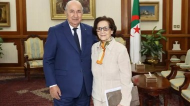 Le président de la République reçoit la moudjahida Djamila Bouhired