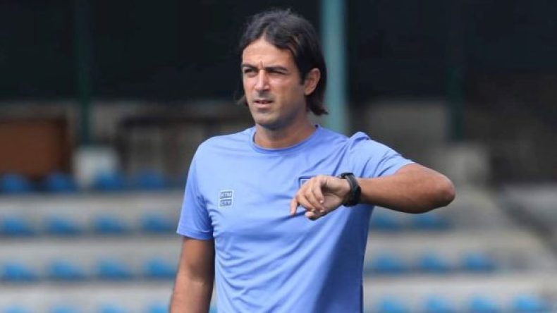 منافس “الخضر” يستعين بِخدمات مدرب أفغانستان