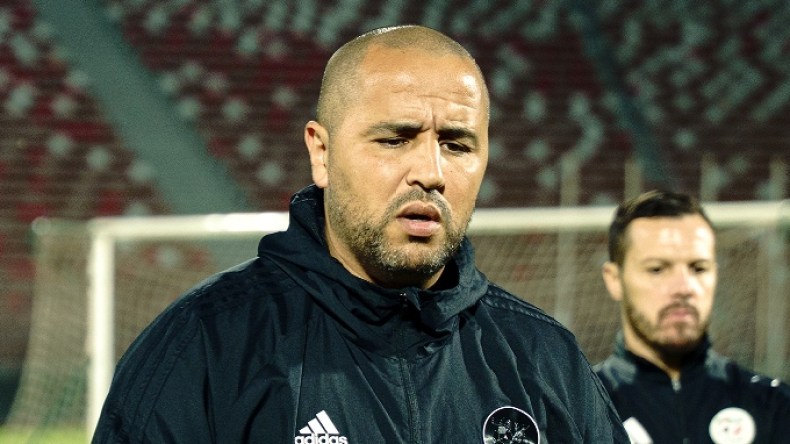 بوقرة: سنجلب لاعبين جدد لِكأس العرب