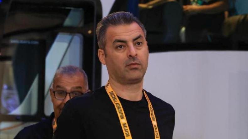 مدرب فلسطين يتحدّث عن مباراة الجزائر