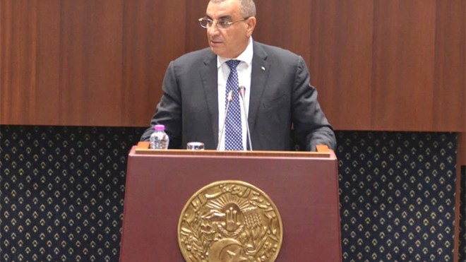 تدعيم الطريق السيار والقضاء على 29 نقطة سوداء.. جلاوي يكشف التفاصيل