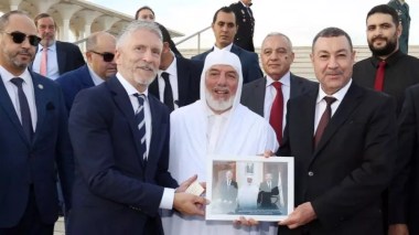 Le ministre espagnol de l’Intérieur visite Djamaa El-Djazaïr