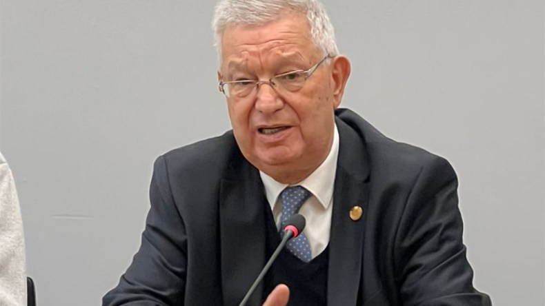 الجزائر ترافع للالتزام بالقانون الدولي في مواجهة الكيان الصهيوني 