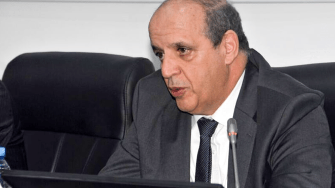 محافظ بنك الجزائر يحذّر من حالة عدم اليقين التي يعيشها الاقتصاد العالمي