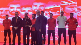 دراجة الطريق.. “مدار برو تيم” الجزائري يتسلم جائزة أفضل فريق في إفريقيا