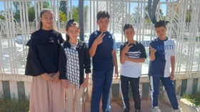 هكذا يعيش التوائم الخمسة مع أخويهما ووالديهما في تبسة