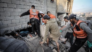 24 enfants parmi les 63 Palestiniens tués lors des frappes israéliennes sur Gaza, malgré le cessez-le-feu