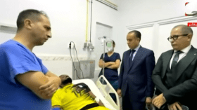 حارس مرمى أوغندا يغادر مستشفى تيزي وزو (فيديو)