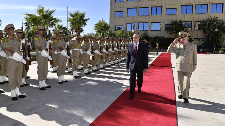 الجزائر وتونس توقعان على الاتفاق الحكومي المشترك للتعاون في مجال الدفاع