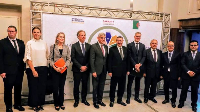 مشروع مشترك بين الجزائر والمركز الدولي لتطوير سياسات الهجرة