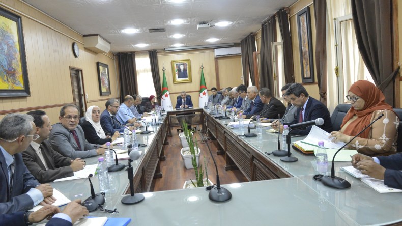 تعليمات صارمة من سعداوي لضمان التدفئة والأمن داخل المدارس