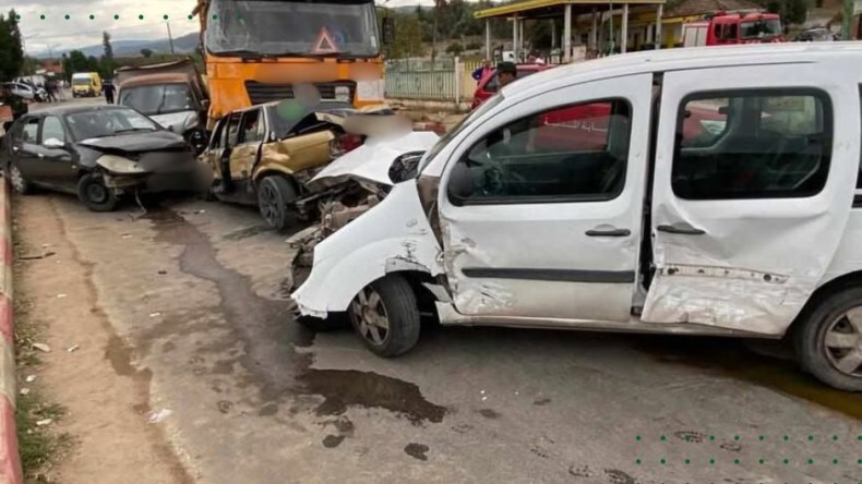 حادث مرور تسلسلي بقالمة يخلف 18 مصابا