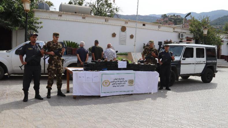 حجز أزيد من قنطار من الكيف المعالج في البليدة