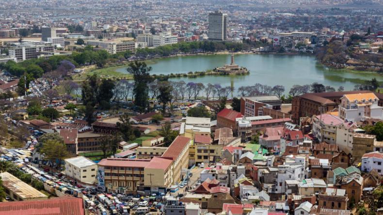 تحذير من سفارة الجزائر بمدغشقر