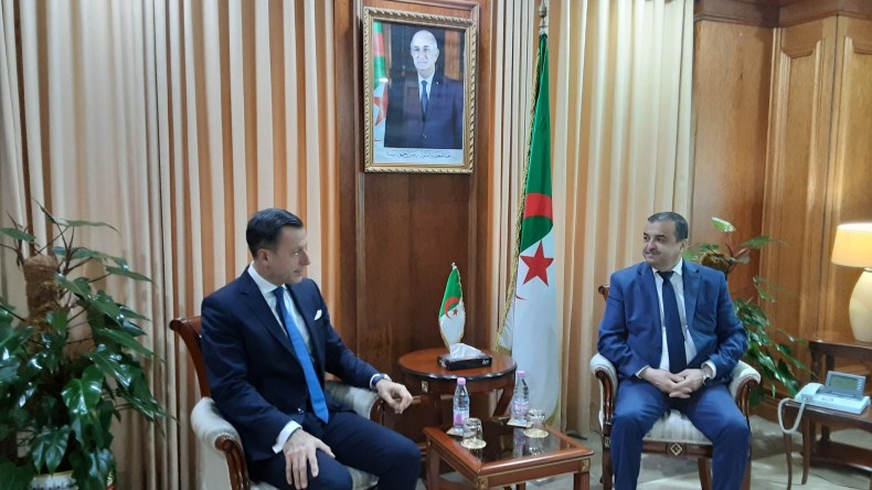 التزويد بالغاز و”الممر الجنوبي” في صلب مباحثات الجزائر والاتحاد الأوروبي