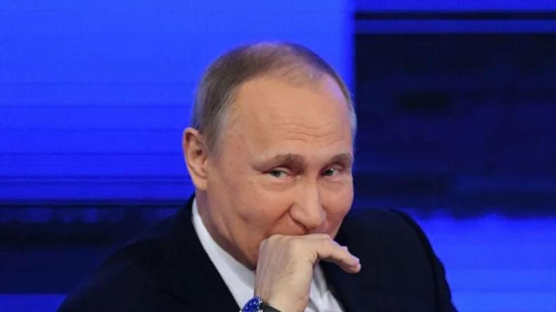 هكذا علق بوتين على ضياع جائزة نوبل للسلام من ترامب   