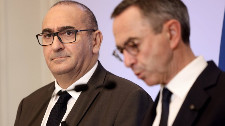 وزير داخلية فرنسا لوران نونيز يدعو إلى إعادة بعث الحوار مع الجزائر