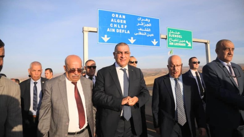 وضع حيز الخدمة لمقطع جديد من الطريق السيار بين عين الدفلى والمدية