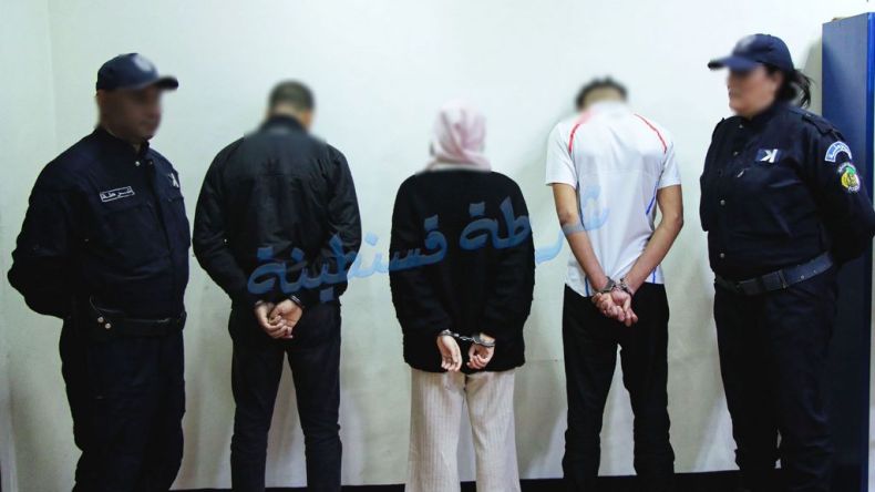 توقيف 3 متّهمين بالنصب والاحتيال عبر مواقع التواصل في قسنطينة