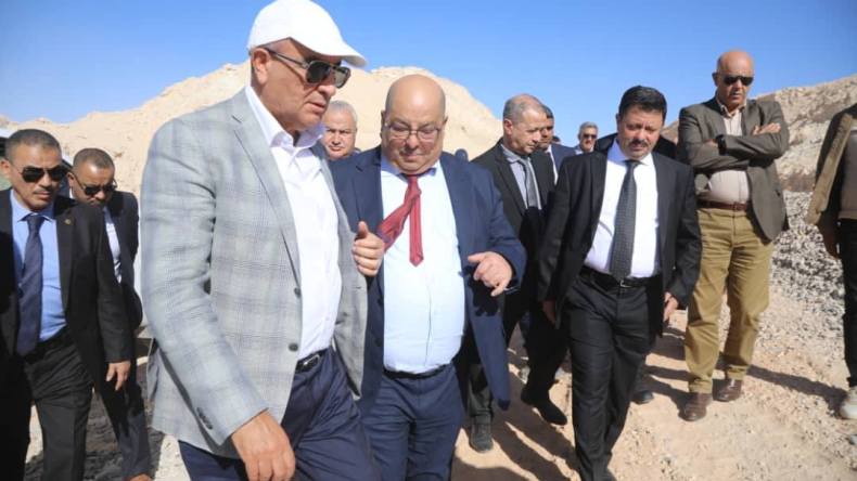 جلاوي يتفقد مشروع سكة حديد تندوف-بشار ويؤكد على تسريع الإنجاز