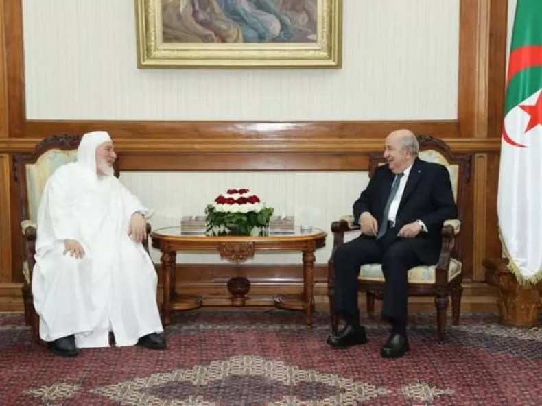 Le Président de la République reçoit le recteur de Djamaâ El-Djazaïr