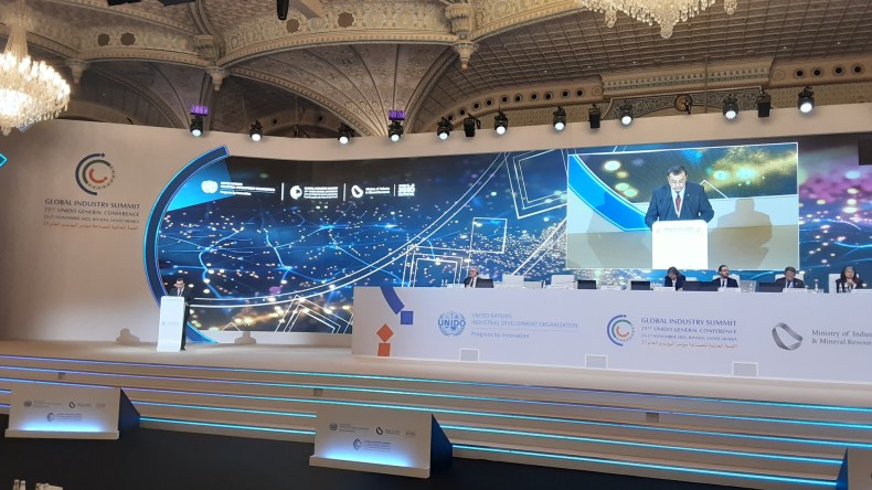 عرقاب يكشف موقف الجزائر من تنظيم المنتدى الإفريقي الرابع للمؤسسات الناشئة