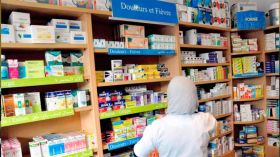 هكذا تتم الاستفادة من الأدوية مجانا للمعوزين غير المٌؤَمَّنين