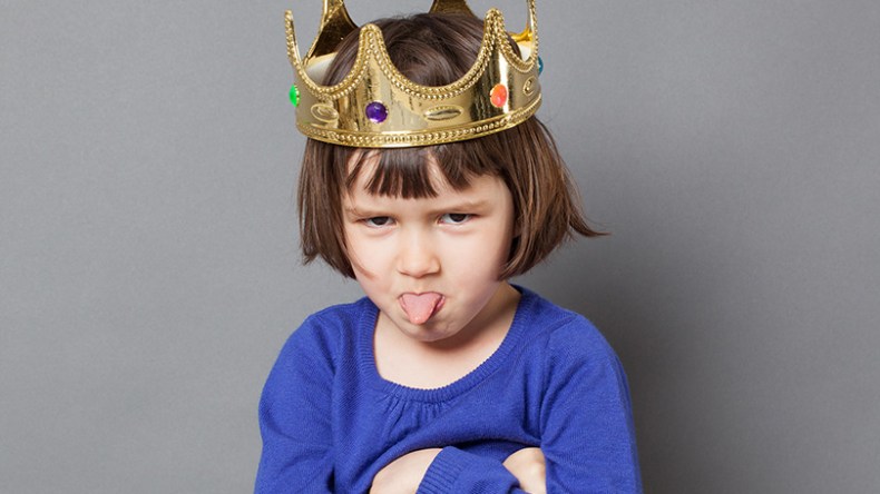 ظاهرة الدلال أو “الفشوش”.. تربية سلبية بطرق إيجابية