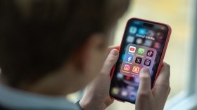 لمن هم دون 16 عامًا.. أوروبا تتجه نحو حظر استخدام مواقع التواصل