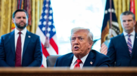 تحسبًا لإلغاء الرسوم الجمركية.. إدارة ترامب تُحضّر خطة بديلة في مواجهة المحكمة العليا