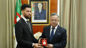 بداري يمنح المبتكر الجزائري العيد دردابو وسام استحقاق